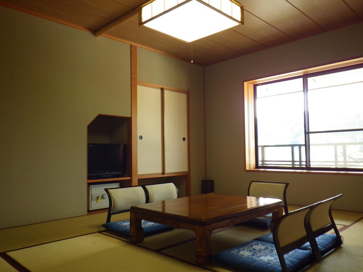 Kurikarajyuku Tsubata Bagian luar foto